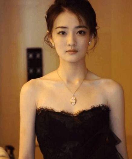 徐璐照片吃瓜爆料,吃瓜群众热议背后的故事